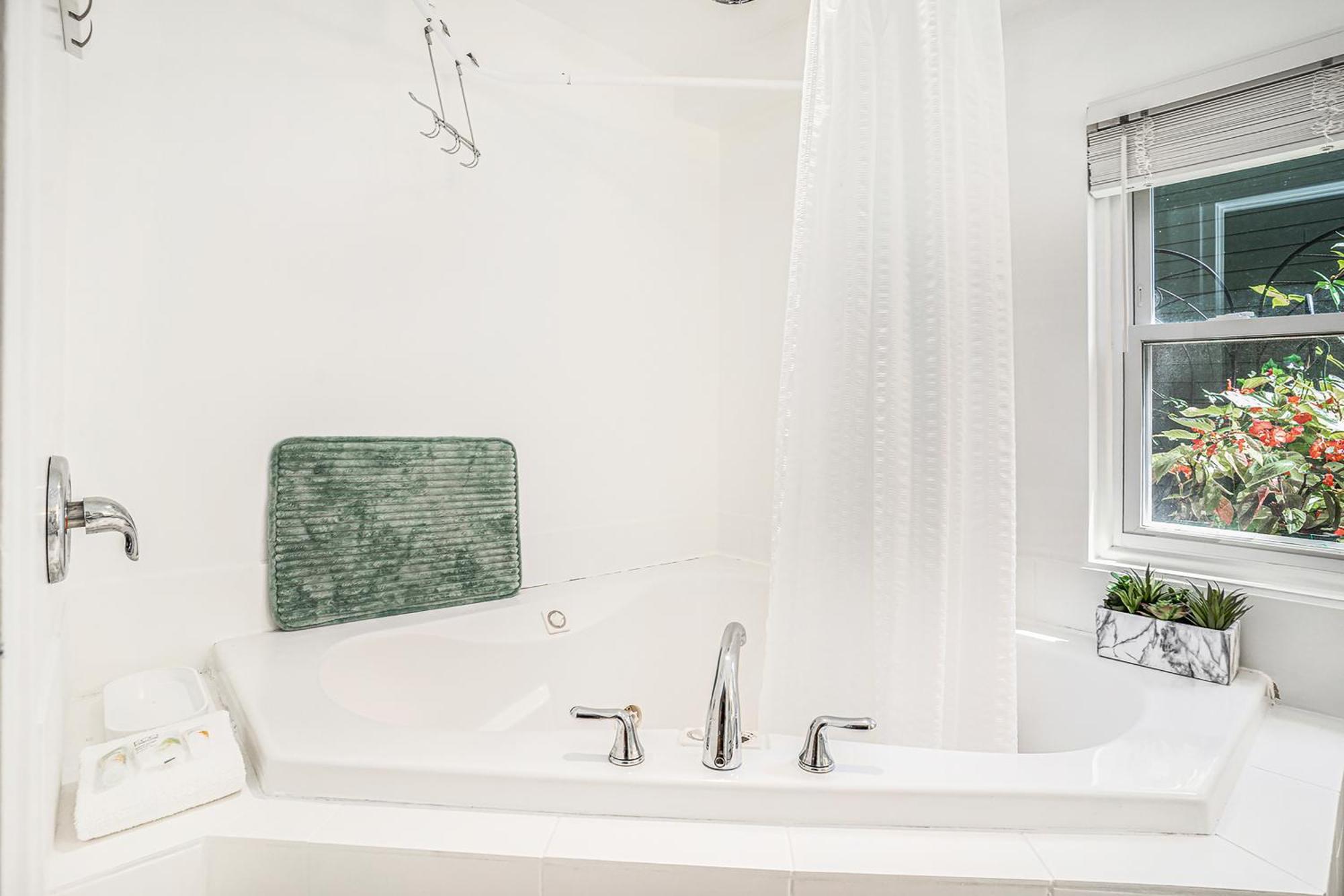 Arrowhead Resort Saugatuck Bilik gambar